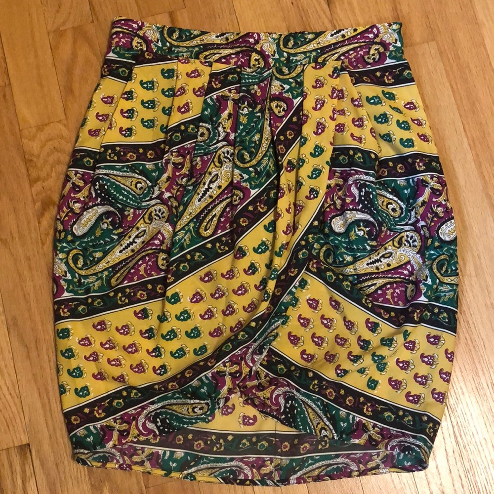 BCBG SKIRT XS